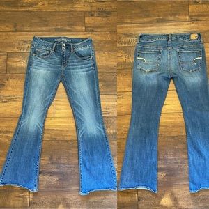 American Eagle Artist Bootcut Jeans Size 8 Short